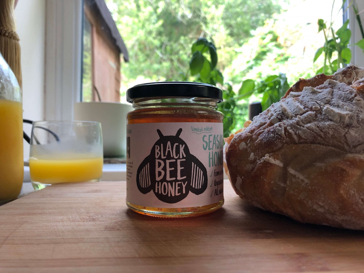 Black Bee Honey